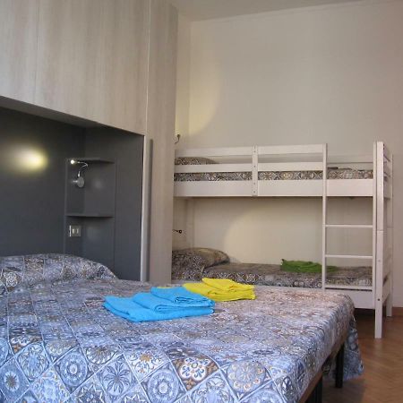M1 Pasteur Holiday Home Milán Exterior foto